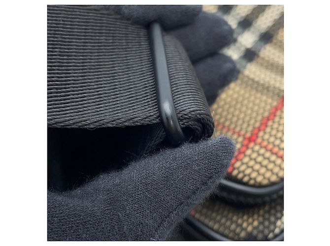 Borsa a tracolla Burberry Nova Check in tela mesh e pelle Nero Multicolore - vista 10