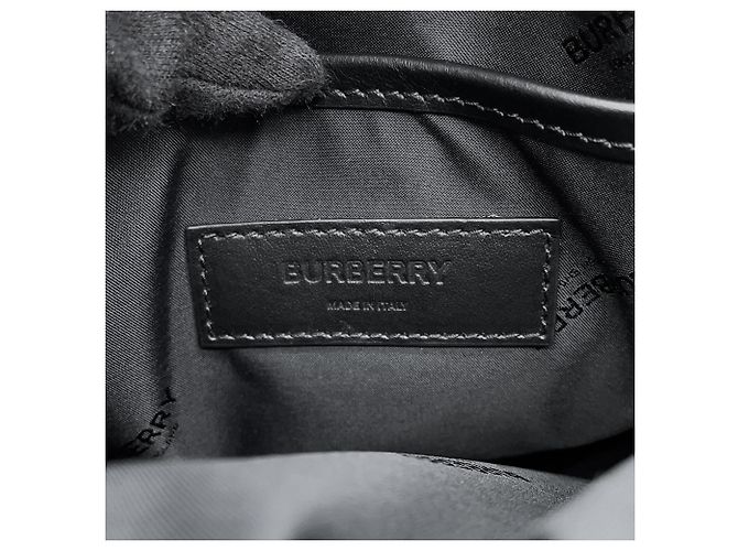 Borsa a tracolla Burberry Nova Check in tela mesh e pelle Nero Multicolore - vista 11