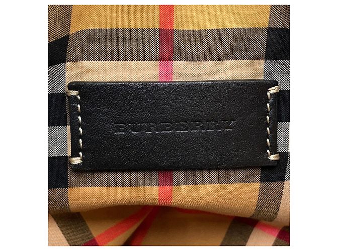 Borsa a secchiello in pelle Burberry Nova Check Nero - vista 16