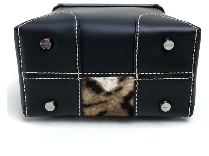 Bolso de hombro 2-Way MCM con estampado de leopardo Negro Beige - vista 3