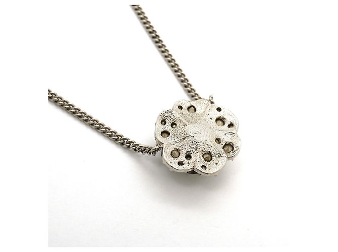 Collar Chanel Plateado con logo Coco y Camelia Plata - vista 2
