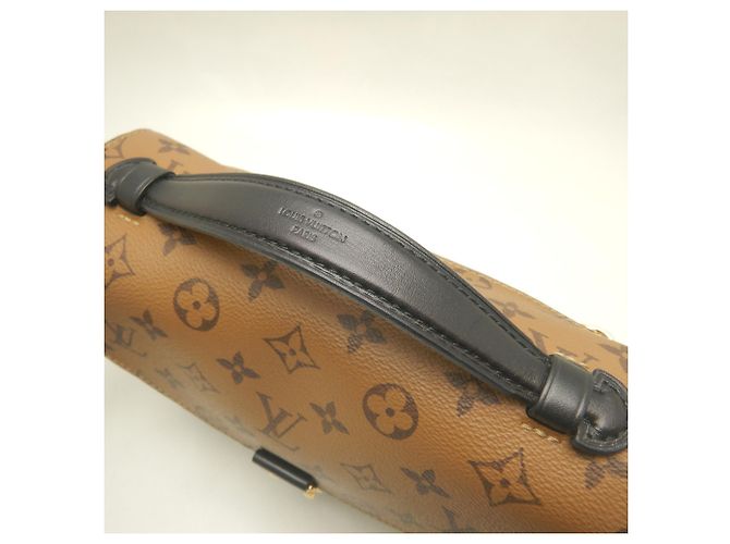 Bolsa Louis Vuitton Monogram Reverse Pochette Metis Marrom Monograma - vista 9