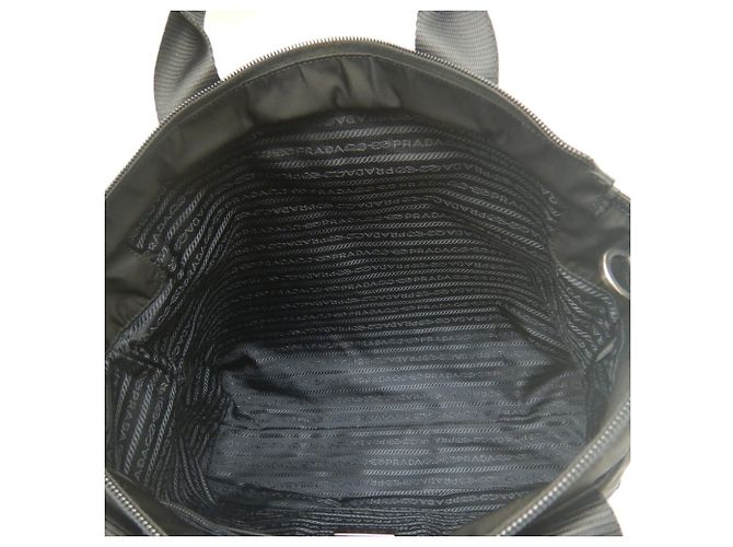 Prada Nylon Tote Bag in Nero Schwarz - Ansicht 15