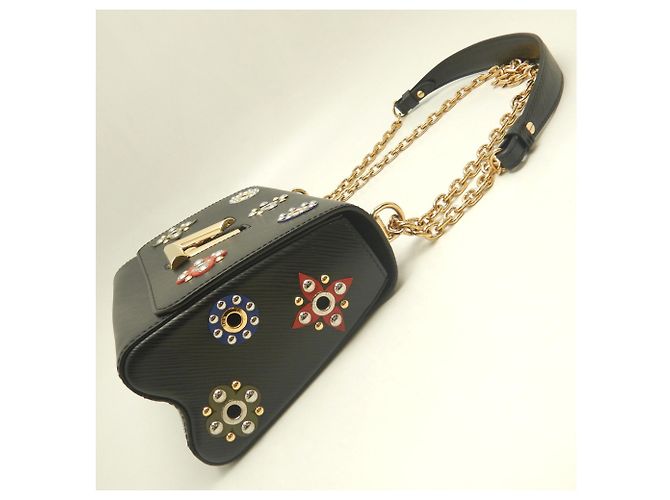 Borsa a tracolla Louis Vuitton Epi Twist MM Noir Nero - vista 4