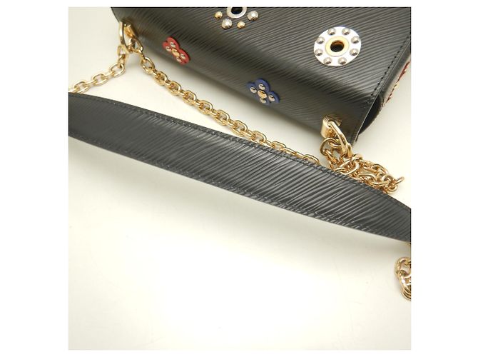 Borsa a tracolla Louis Vuitton Epi Twist MM Noir Nero - vista 6