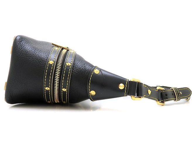 Borsa Louis Vuitton Suhali Impetue One Shoulder Bag Nero - vista 3