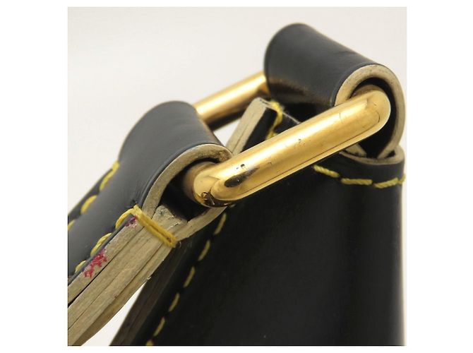 Borsa Louis Vuitton Suhali Impetue One Shoulder Bag Nero - vista 32
