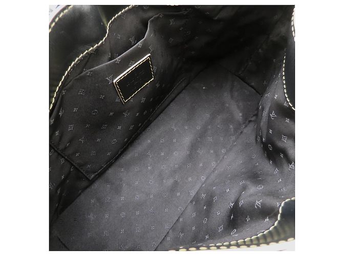 Borsa Louis Vuitton Suhali Impetue One Shoulder Bag Nero - vista 6