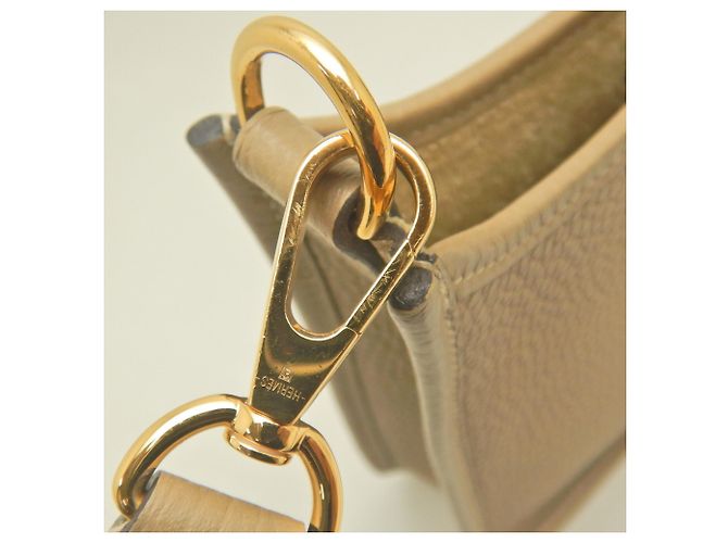 Hermès Borsa a tracolla HERMES Evelyne TPM in pelle Taurillon Clemmence marrone - vista 14