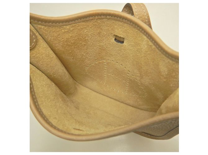 Hermès Borsa a tracolla HERMES Evelyne TPM in pelle Taurillon Clemmence marrone - vista 17