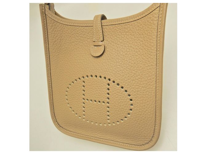 Hermès Borsa a tracolla HERMES Evelyne TPM in pelle Taurillon Clemmence marrone - vista 6