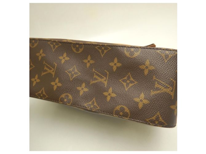 Bolso de hombro Louis Vuitton Monogram Mini Looping Castaño - vista 16