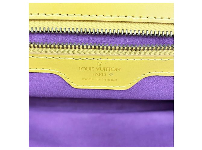 Bolsa de Ombro Louis Vuitton Epi Lussac em Jaune Amarelo - vista 5