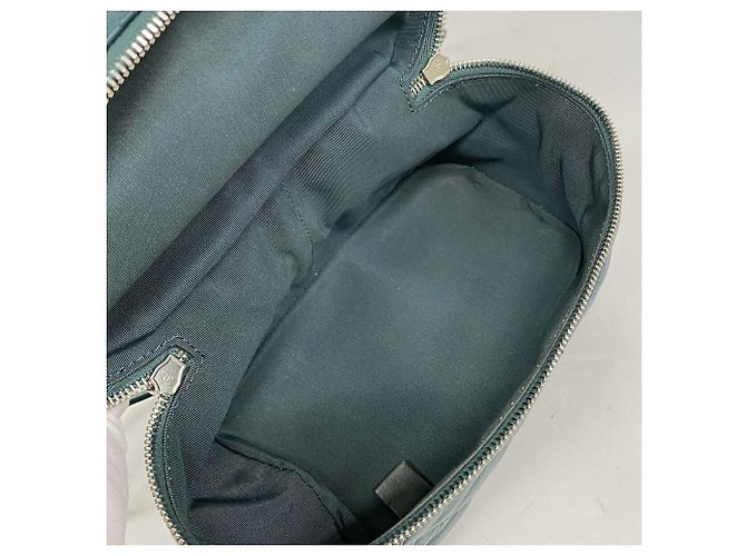Zaino Chanel Matelassé in pelle d'agnello e vinile Verde - vista 4