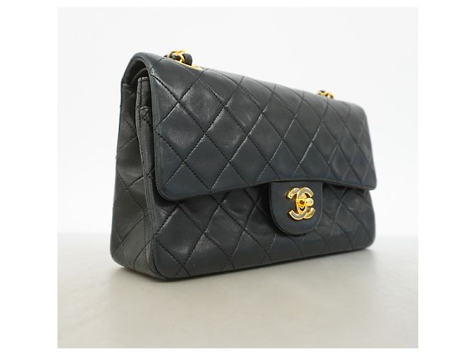 Bolsa de Ombro Chanel Matelassé Preto - vista 2