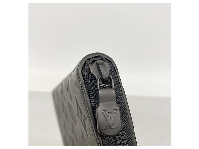 Louis Vuitton Monogram Shadow Zippy Wallet in Black - view 8