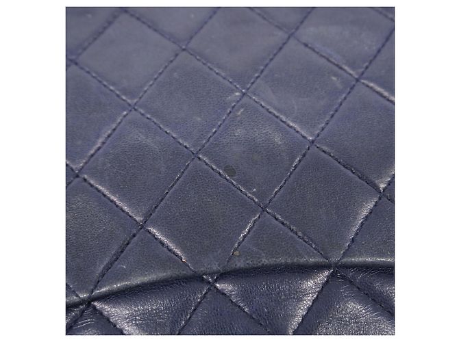 Borsa a tracolla Chanel Matelassé Navy Blu navy - vista 11
