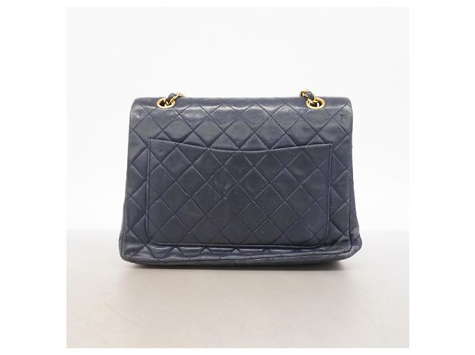 Borsa a tracolla Chanel Matelassé Navy Blu navy - vista 12