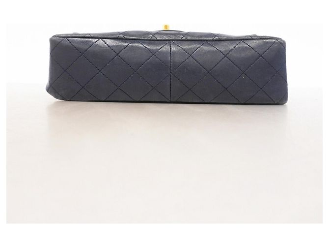 Borsa a tracolla Chanel Matelassé Navy Blu navy - vista 3