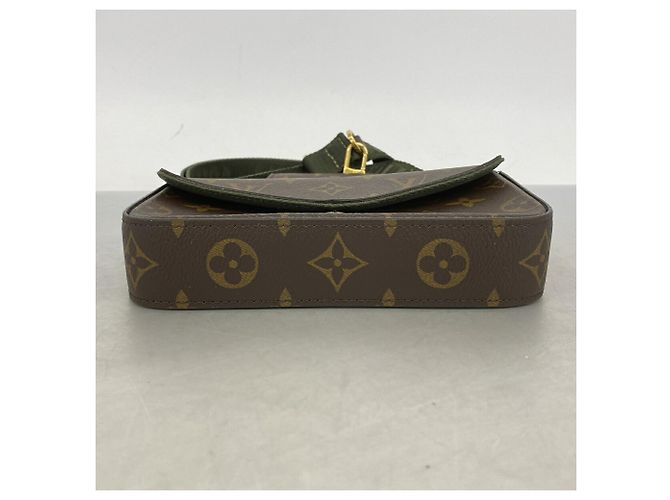 Pochette Félicie Bolsa de Ombro Louis Vuitton Monogram Multipochette Felicie Marrom - vista 3