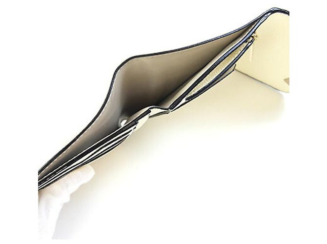 Valextra Iside Tri-fold Wallet White - view 3