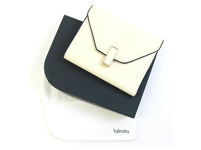 Valextra Iside Tri-fold Wallet White - view 9