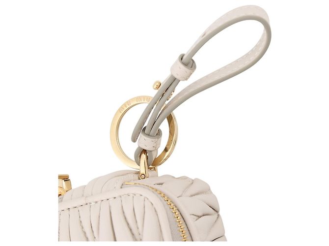 Charm per borsa Miu Miu in pelle Matelassé Beige - vista 4