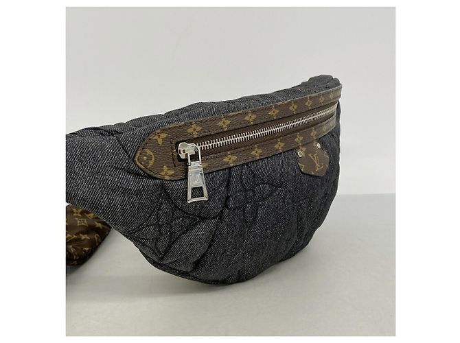 Borsa Sling Louis Vuitton M26542 Marrone Blu navy - vista 2