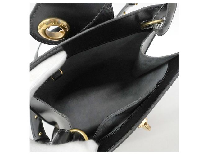 Borsa a tracolla Louis Vuitton Epi Cluny M52252 Noir Nero - vista 4