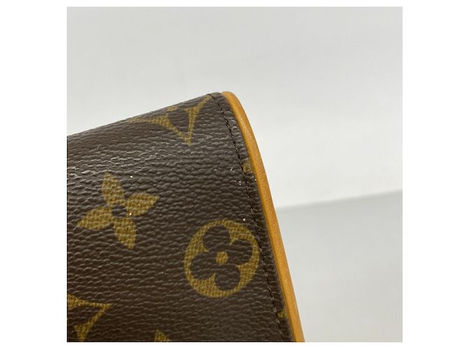 Louis Vuitton Monogram Pochette Twin PM Schultertasche Braun - Ansicht 10