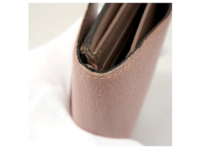 Louis Vuitton Portefeuille Capucines Compact Tri-Fold Wallet - Ansicht 8