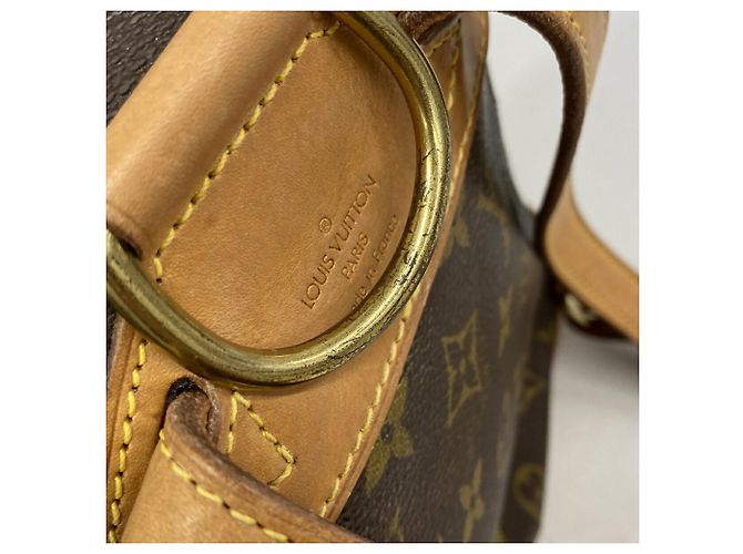 Louis Vuitton Monogram Montsouris MM Backpack Brown - view 9