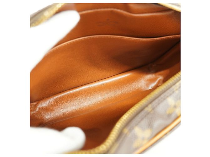 Borsa a pochette Louis Vuitton Monogram Compiegne 23 Marrone - vista 4
