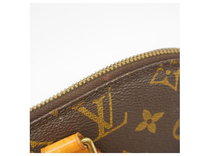 Bolso de mano Louis Vuitton Alma Monogram M51130 Castaño - vista 10