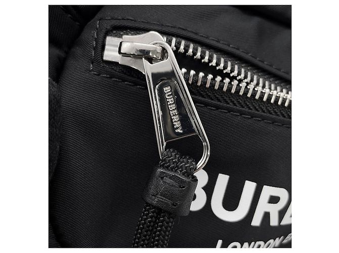 Borsa a tracolla Burberry in nylon nero - vista 12