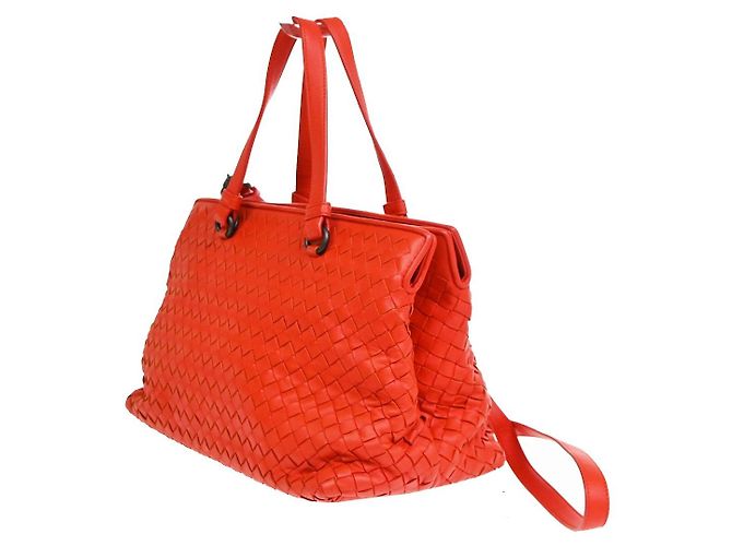 Bottega Veneta Tote Convertible a 2 Tasche Intrecciato Nappa Medium Rosso - vista 3