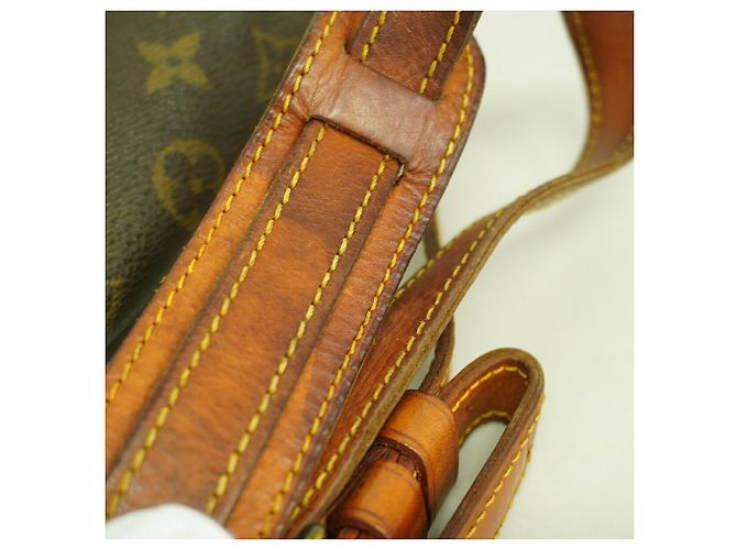 Louis Vuitton Monogram Saint Cloud GM Shoulder Bag Brown - view 10