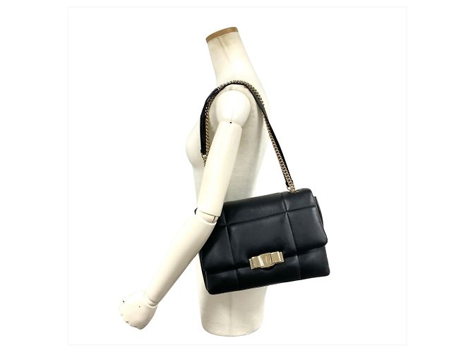 Borsa a tracolla con catena matelassé Salvatore Ferragamo - vista 14