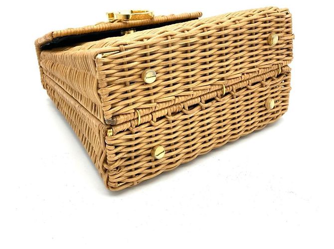 Salvatore Ferragamo Ferragamo Gancini Top Handle Basket Bag Beige - view 4