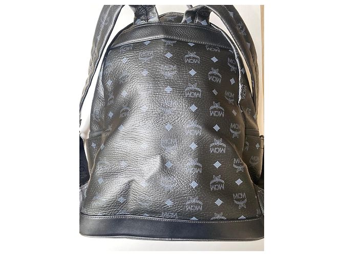 Zaino MCM Dual Stark Monogram Studded Nero - vista 3