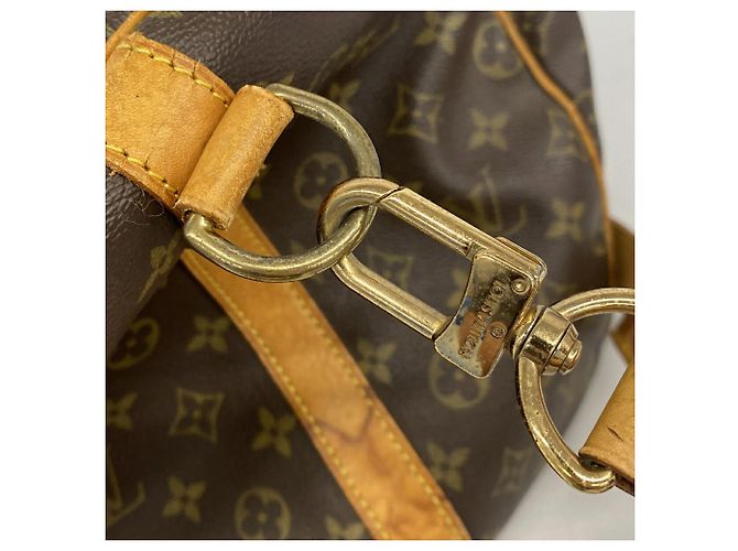 Louis Vuitton Boston Monogram Keepall Bandoulière 55 Castaño - vista 11