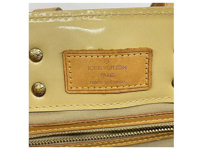 Bolso Louis Vuitton Vernis Lead PM Beige - vista 5