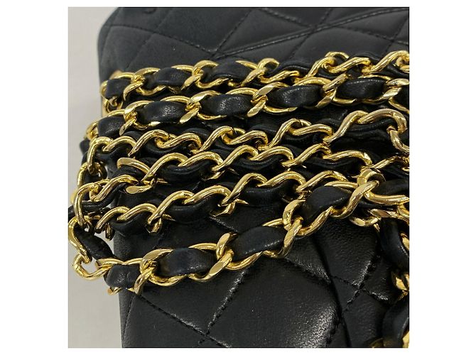 Timeless Borsa a tracolla Chanel Matelassé Nero - vista 9