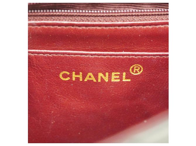 Bolsa de Ombro com Corrente Chanel Diana Preto - vista 5