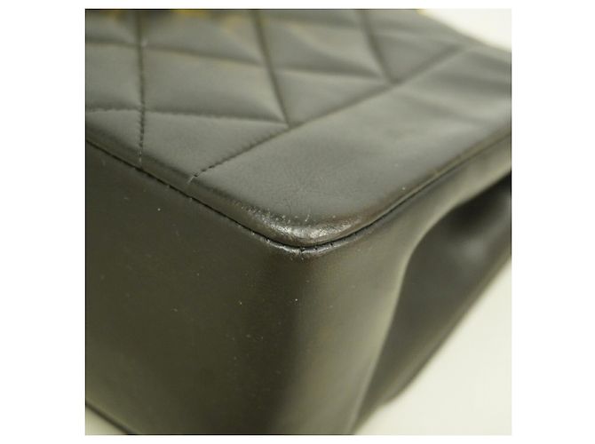 Bolsa de Ombro com Corrente Chanel Diana Preto - vista 8
