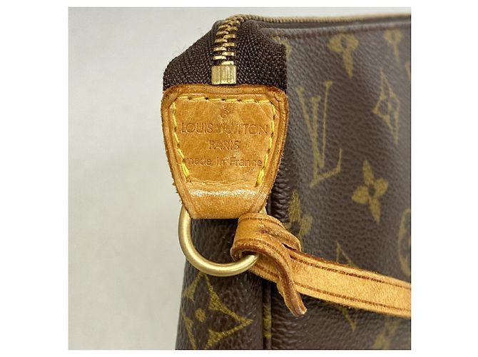 Louis Vuitton Monogram Pochette Accessoires Castaño - vista 5