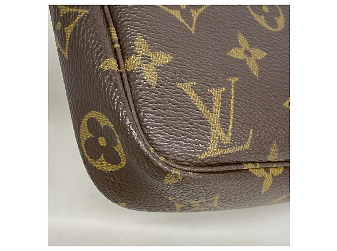 Louis Vuitton Monogram Pochette Accessoires Castaño - vista 6