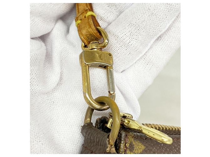 Louis Vuitton Monogram Pochette Accessoires Castaño - vista 8