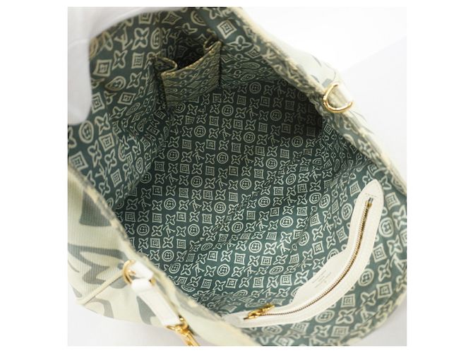 Louis Vuitton Cruise Line Taïcienne PM Tote Bag Grün - Ansicht 4
