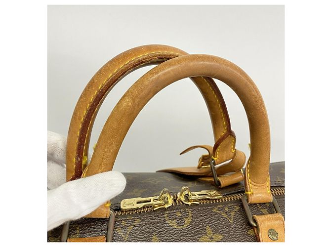 Bolsa Louis Vuitton Boston Monogram Keepall 50 Marrom - vista 9